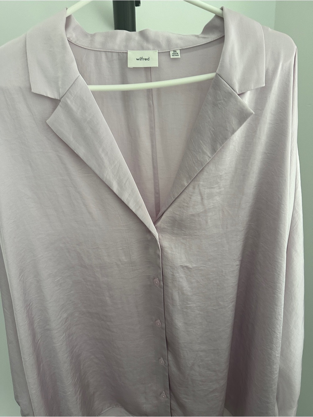 Aritzia Wilfred Lilac Satin Button-Up Blouse NWT 2XL